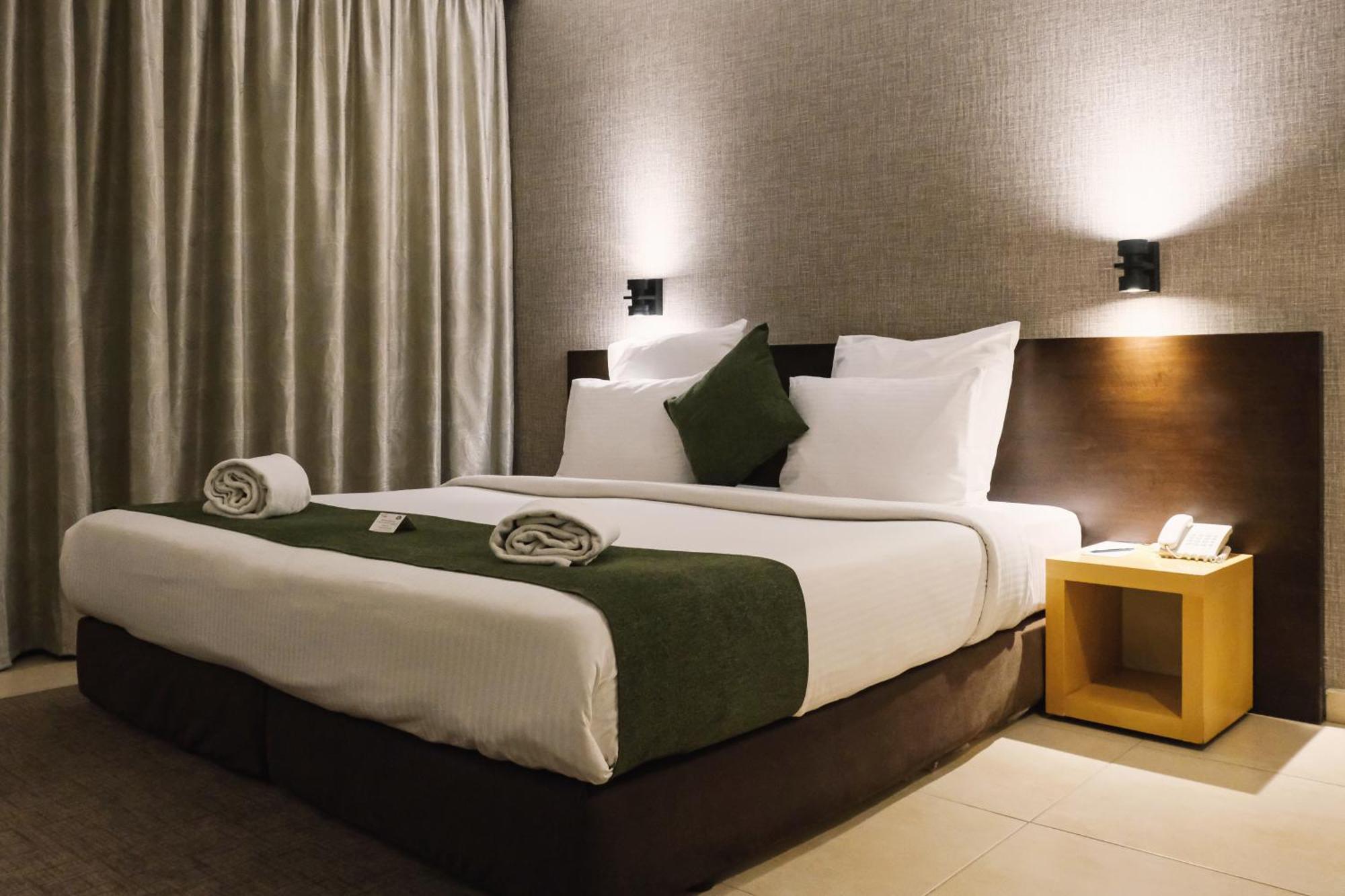 The Parisian Hotel 베이루트 외부 사진