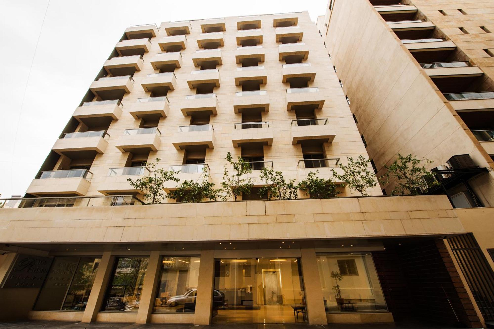 The Parisian Hotel 베이루트 외부 사진
