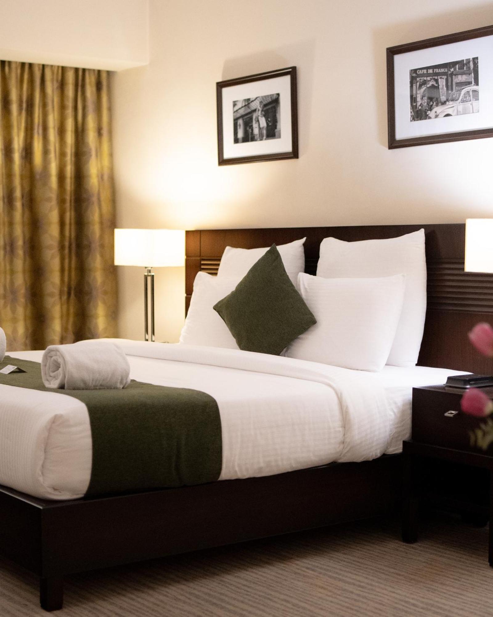 The Parisian Hotel 베이루트 외부 사진