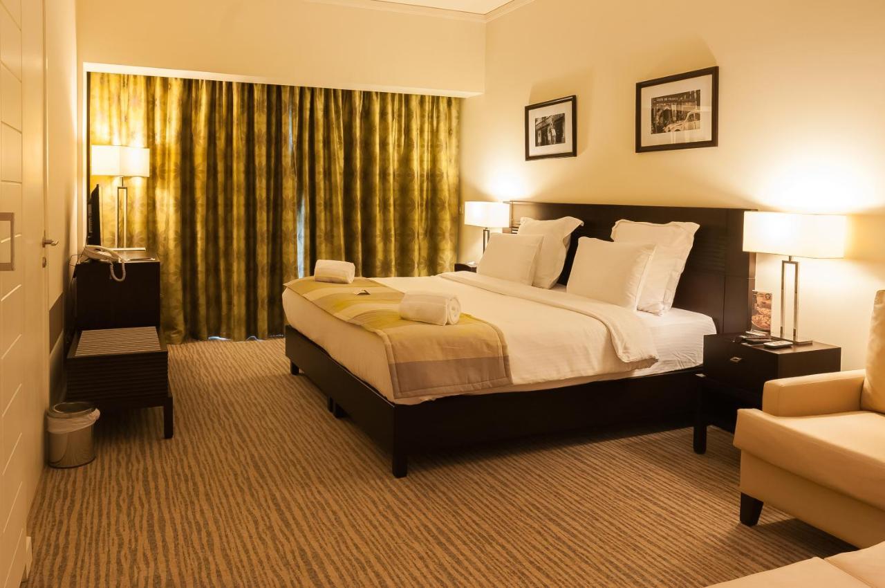 The Parisian Hotel 베이루트 외부 사진