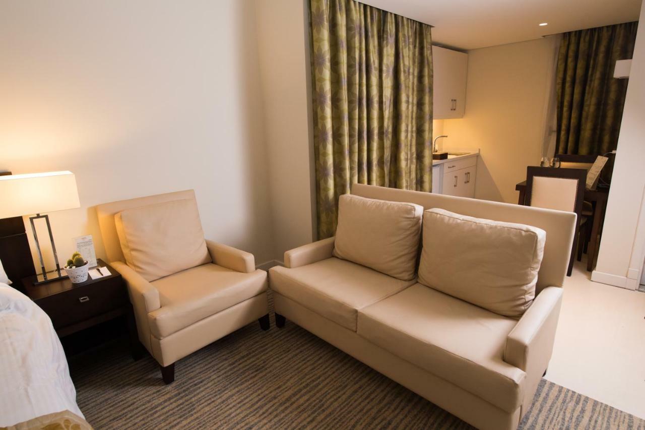 The Parisian Hotel 베이루트 외부 사진